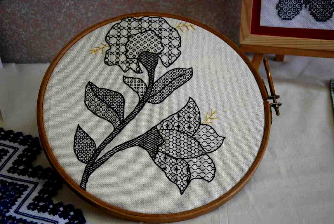 Atelier 3 - Broderie noire
